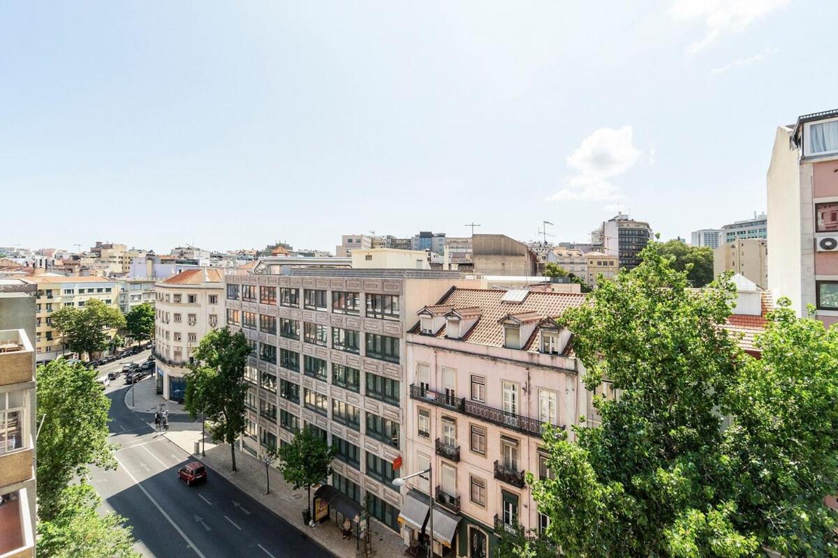 Modern 1 Bedroom Lisbon Apartment With Balcony Экстерьер фото
